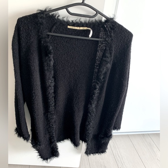 MAX STUDIO black sweater wrap - Picture 1 of 3